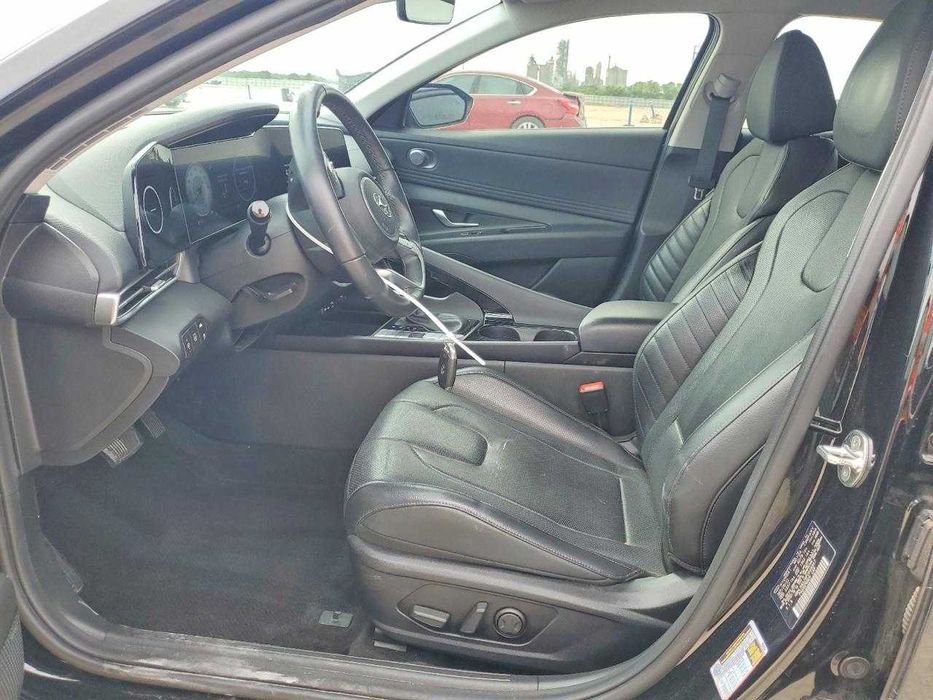 Hyundai Elantra Limited 2023