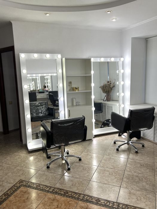 Оренда для перукаря, візажиста, кабінет, кушетка, місце бровіста