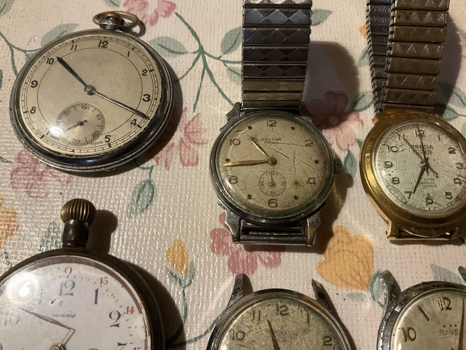Lote de relogios para pecas ou restauro