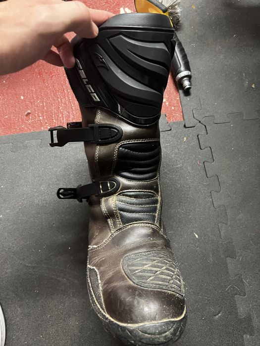 Botas Falco Adventure tamanho 42