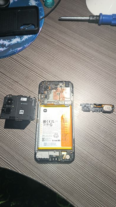 Poco m5 на запчастини