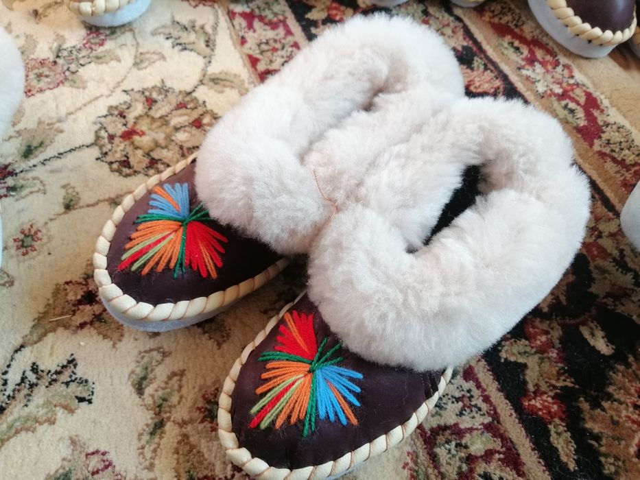 Kapcie, pantofle, skóra naturalna, góralskie zakopianki