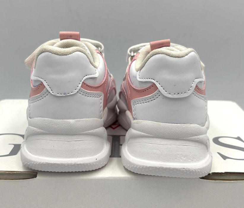 ‼️Nowe oryginalne buciki sneakersy dziecięce GUESS Noel białe 21 AZ222