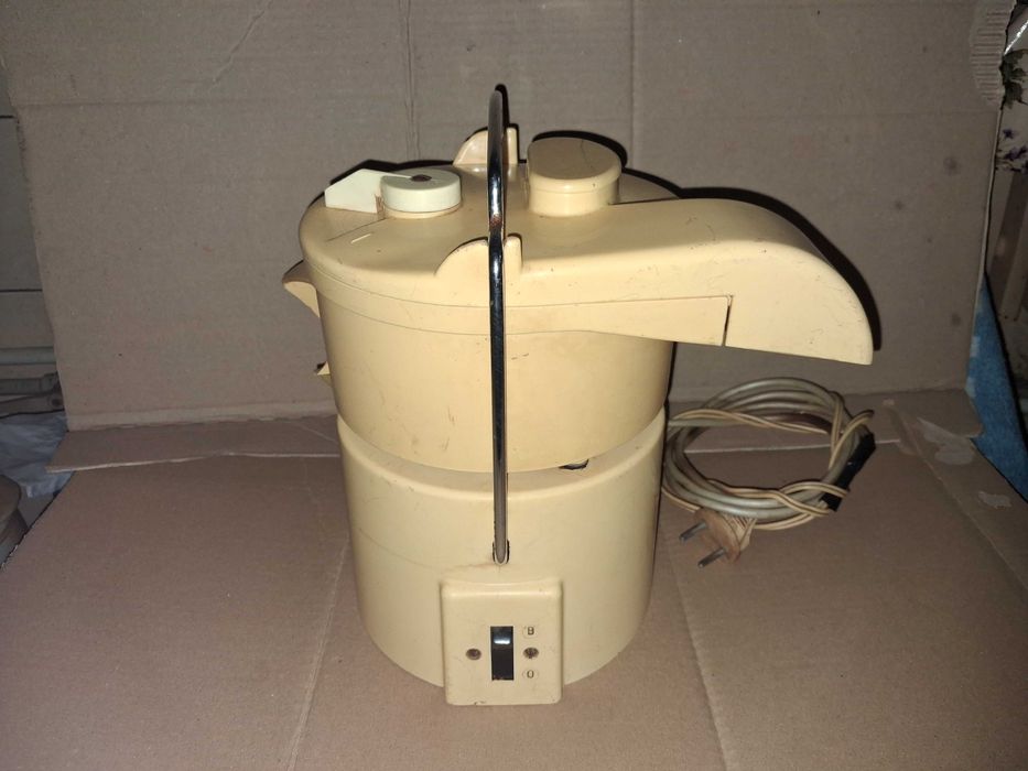 Кухонний комбайн соковыжималка росинка