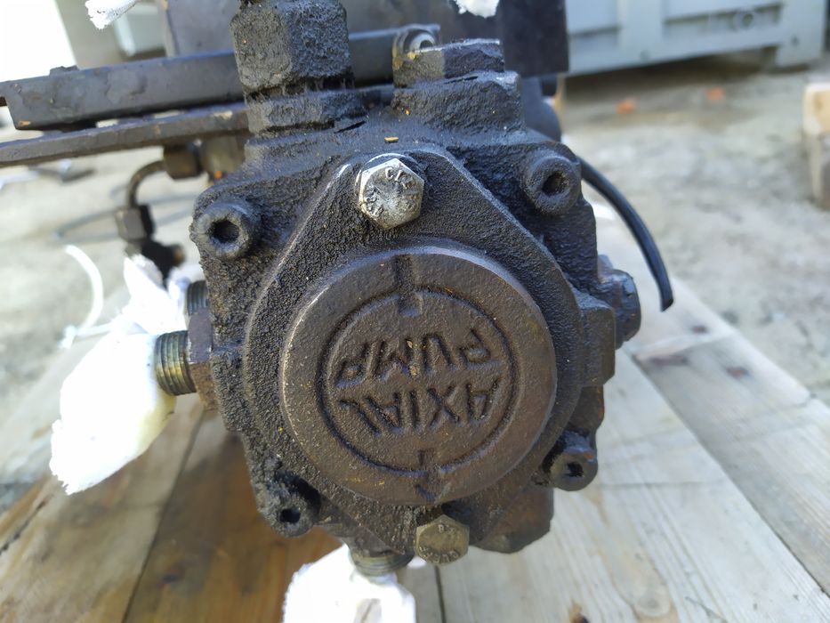 Pompa Brueninghaus hydromatik Rexroth A11VG35HW1 12R minikoparka