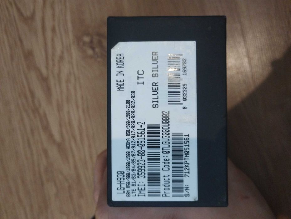 Lg v30 Thinq + pudełko