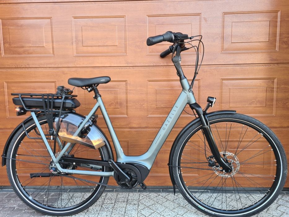 Gazelle Orange na pasku Smart 440km