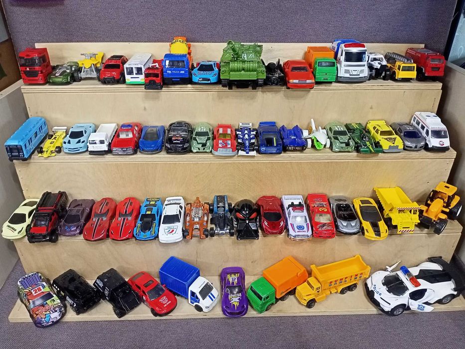 Модельки различных машин