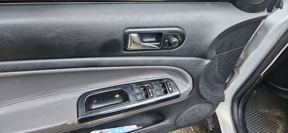 Продаётся Volkswagen Passat B5 1998  1.8adr