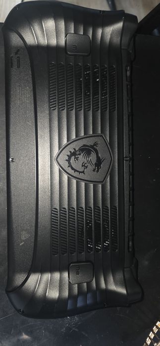 Sprzedam Msi Claw 8 AI+