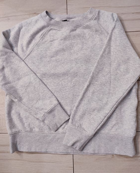 Bluza dresowa damska bez nadruku. Rozmiar M