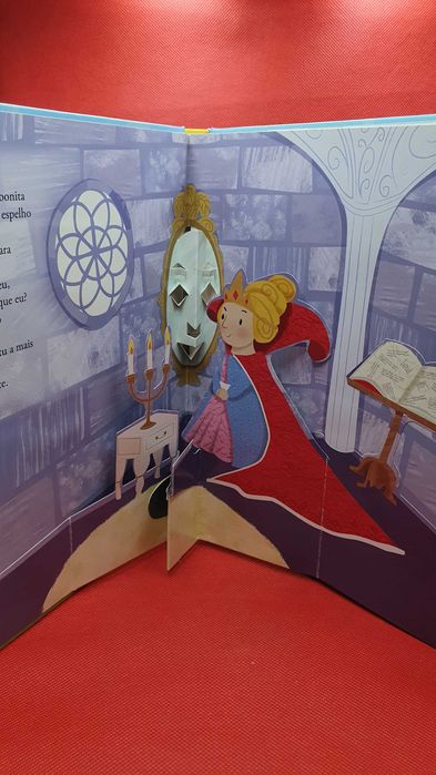 Livro Infantil - REF PINF - Branca de Neve e os Sete Anões, em Pop-Up