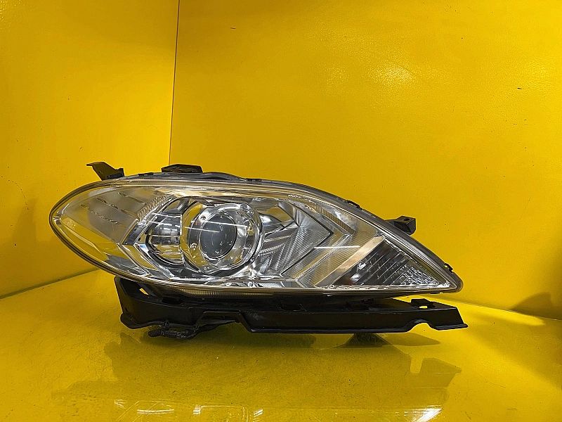 Lampa Prawa Przednia Honda Frv Fr-V Xenon