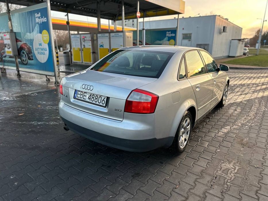 Audi A4 B6 2.0benzynka dobry stan