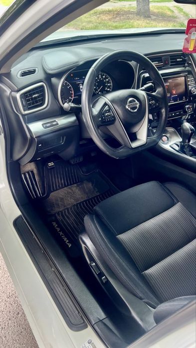 Продам Nissan Maxima 2019 рік