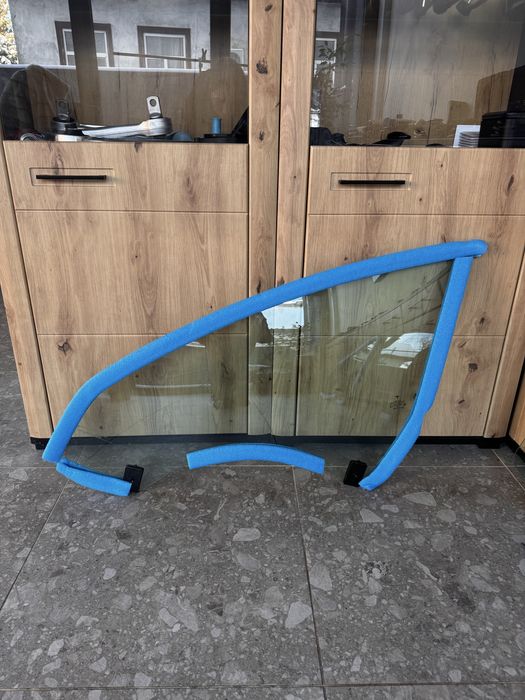 СКЛО Ліве подвійне Tesla Model 3 / 3 HIGHLAND ОРИГІНАЛ