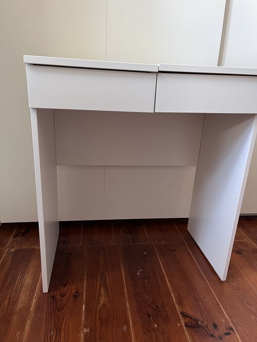 Toucador brimnes  ikea 40*72