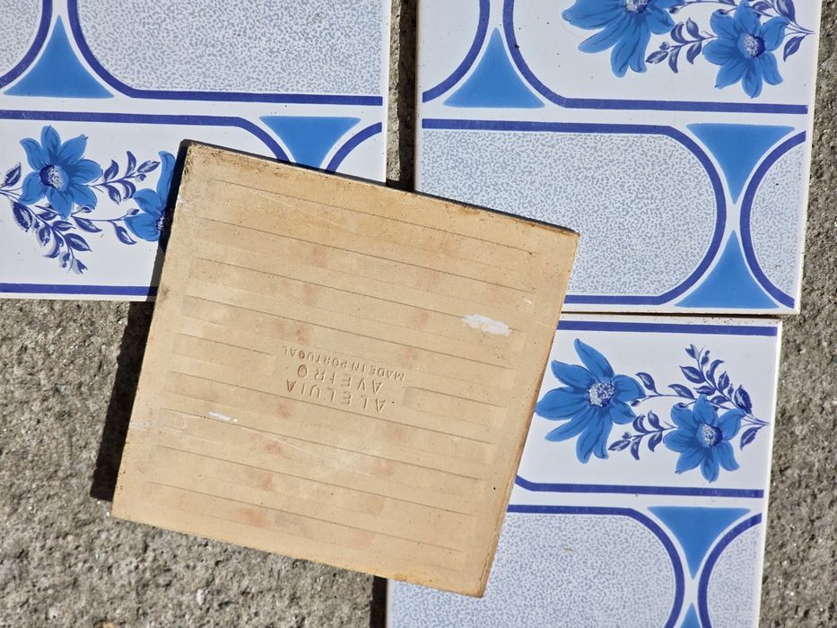 Azulejos "Cerâmica Aleluia" (125 unidades)