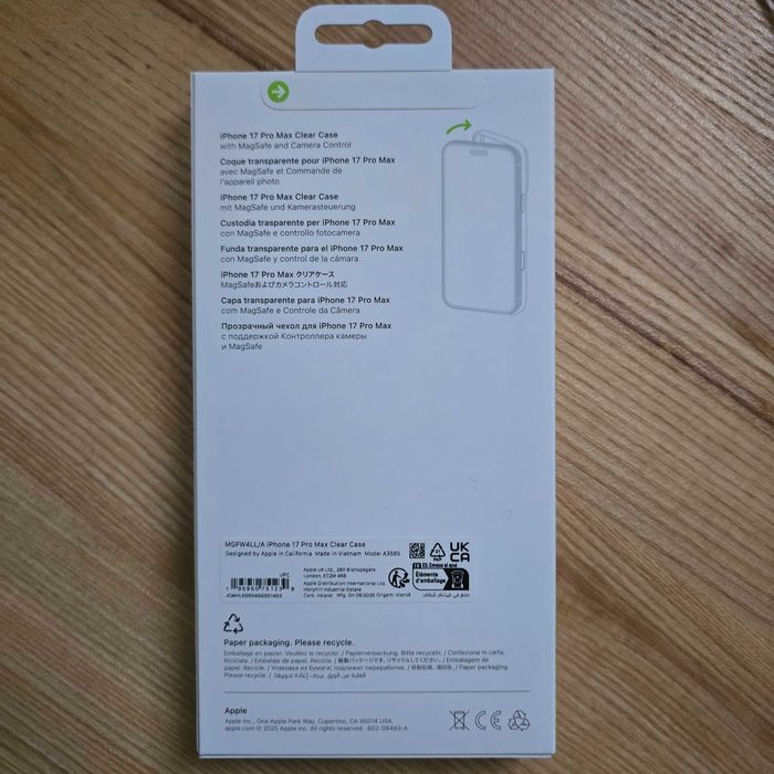 iPhone 17 Pro Max Clear Case with MagSafe MGFW4LL/A запакован оригінал