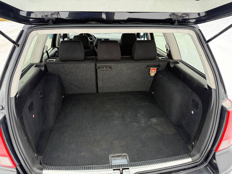 Бора в бомбічному стані