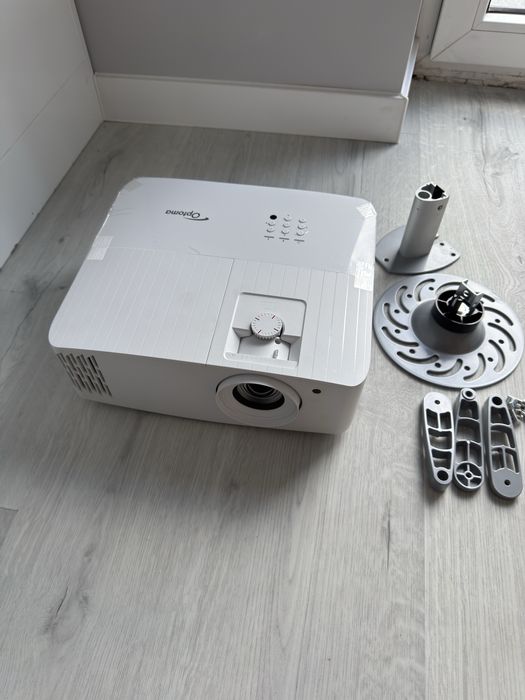 Sprzedam projektor optoma uhd 55