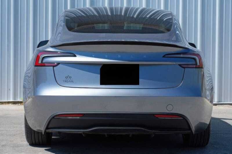 2025 Tesla Model 3 Long Range