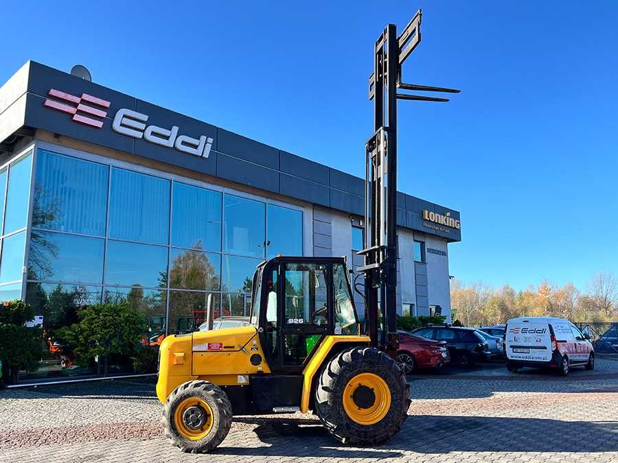 Wózek widłowy terenowy JCB 926 4 WD triplex 5,5 m 2014