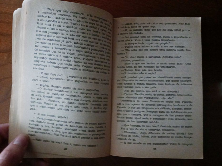 Passageiro para Francforte/Frankfurt, de Agatha Christie