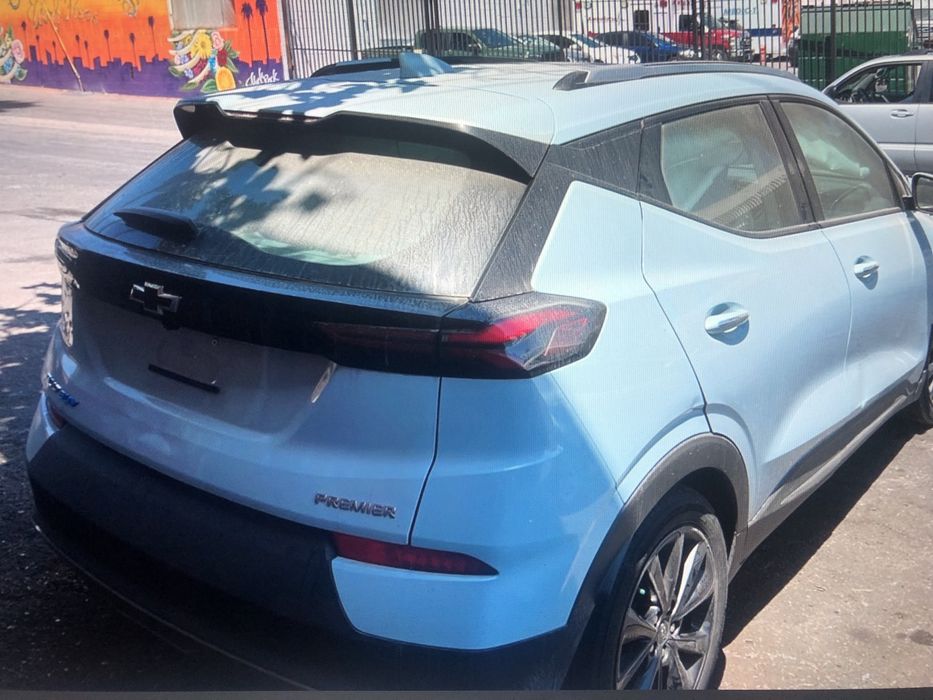 Разборка 17-23 год EUV EV Шевроле Болт бампер, двері, фара, ляда