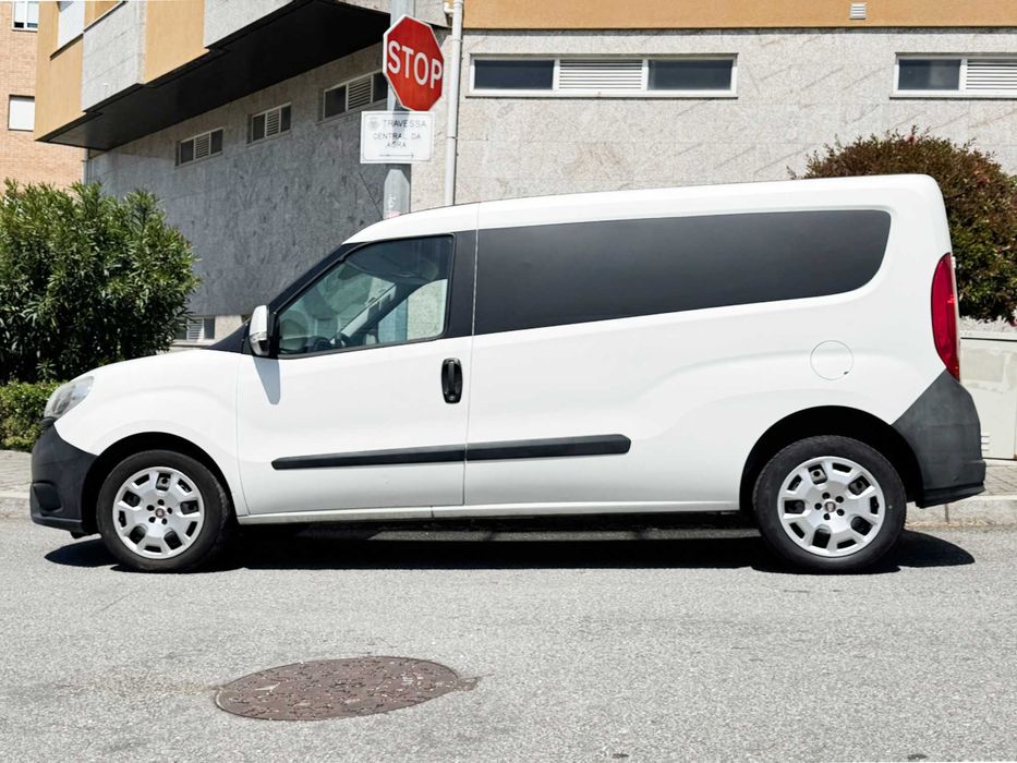 Fiat Doblò Maxi Multijet 2016 – Comercial, Espaçosa e Fiável