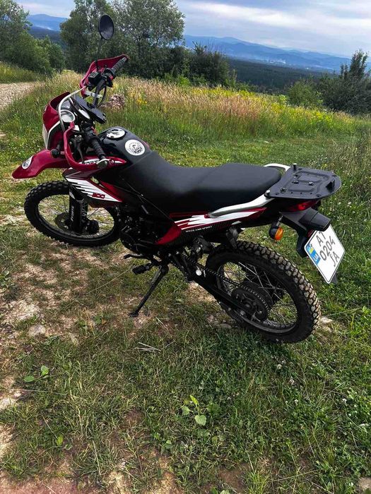 Мотоцикл FORTE FT200GY-C5B