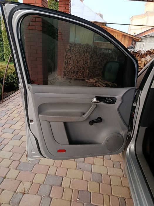 Продам кадді 1.9 турбо