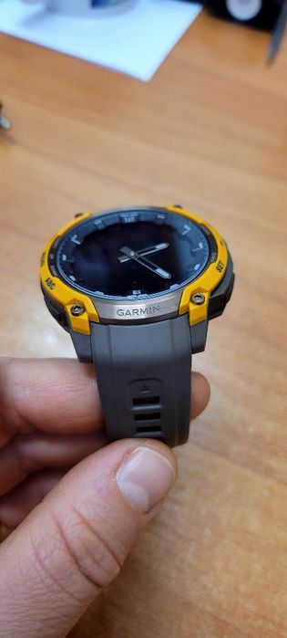 Garmin instinct crossover amoled !!!