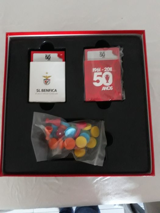 Jogo de tabuleiro SL Benfica 50 anos taça de clube campeões europeus