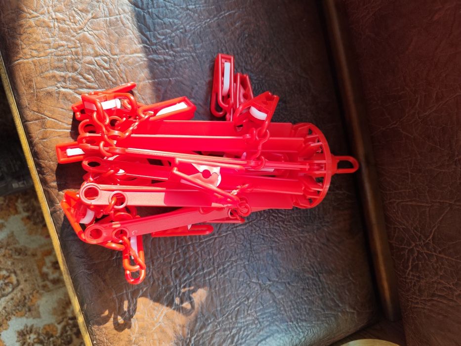 Вешалка сушилка для мелких вещей.