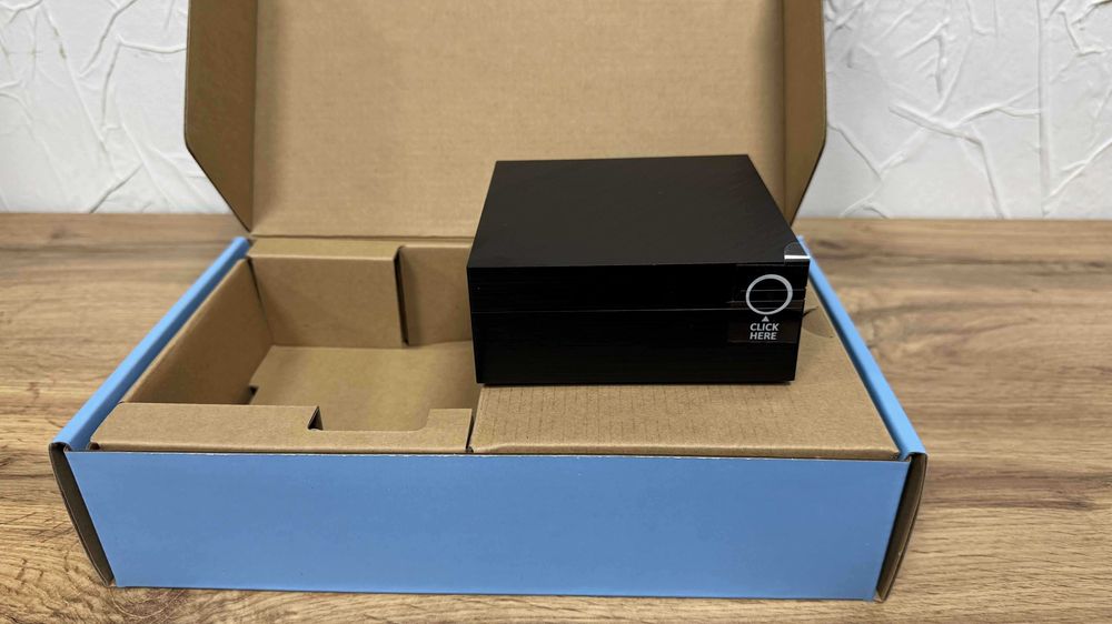 Asus PN40 OneXafe Solo 300 , Intel N4120, 4GB RAM, 64gb EMMS