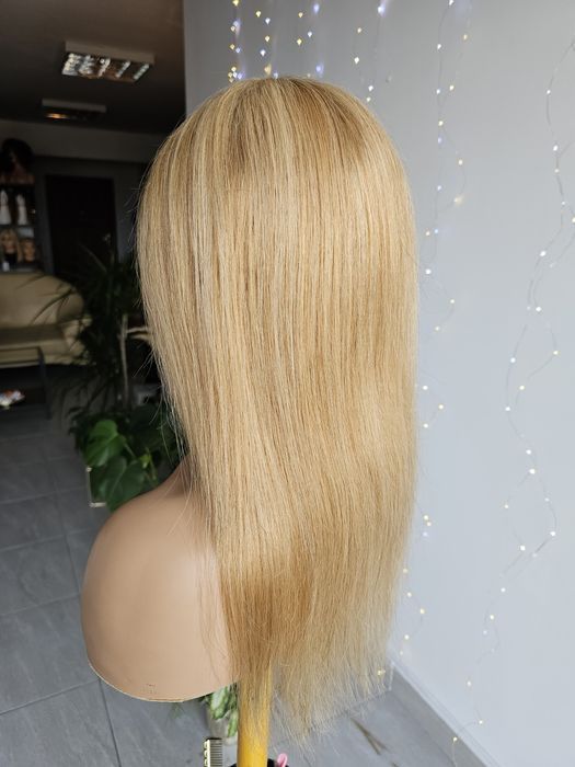 Długa peruka z włosów naturalnych z grzywką słoneczny blond Sofi