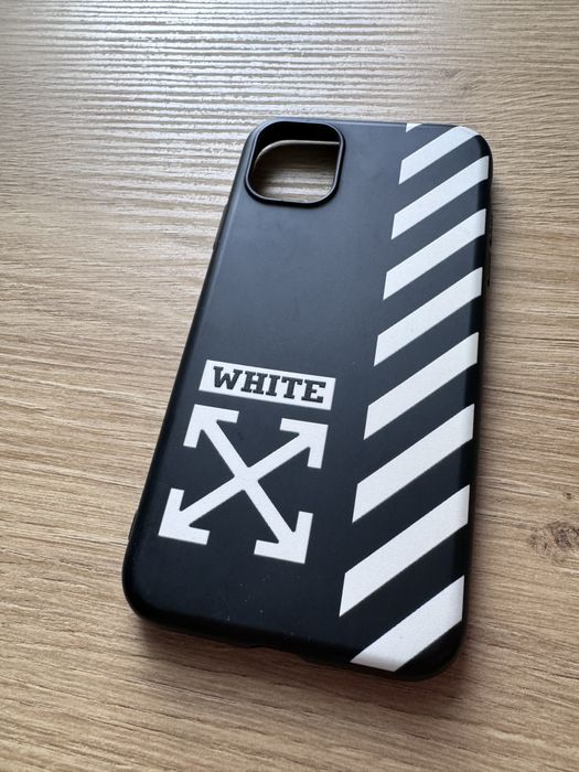 Etui na iphone 11