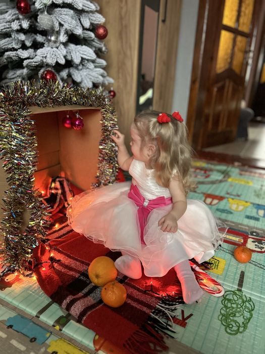 Плаття на дівчинку