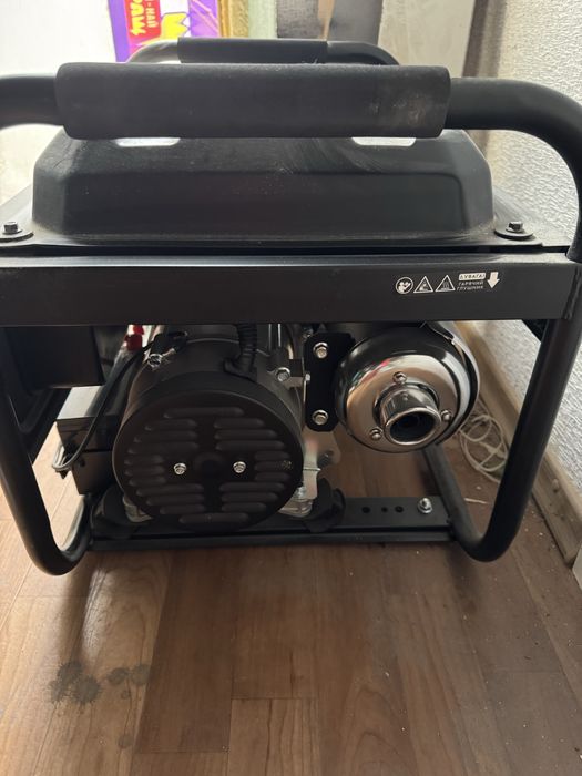 Продам генератор