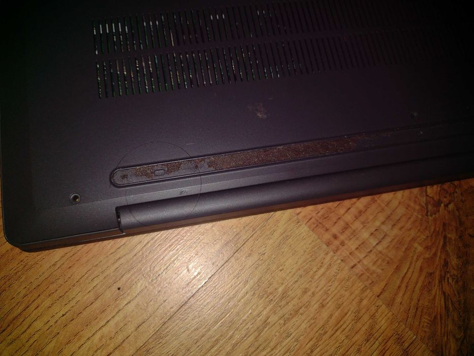 Lenovo Ideapad 5 15ARE05, avaria motherboard