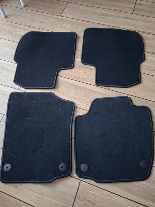 Dywaniki Skoda Rapid