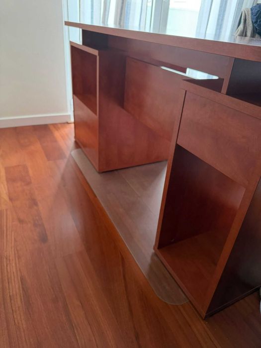 Secretária cerejeira moderna usada