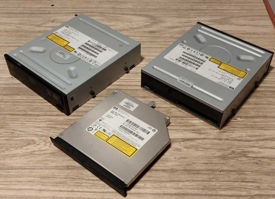 Drives de CD / DVD64740941535745120