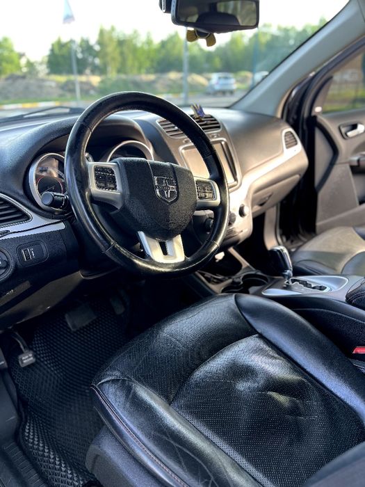 Продаю Dodge Journey 2018 року.