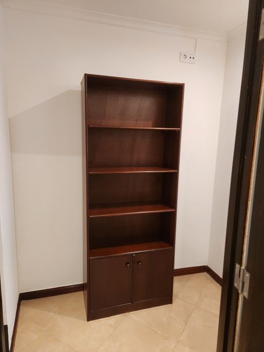 Apartamento para arrendar na Praça das flores/príncipe real T1+1