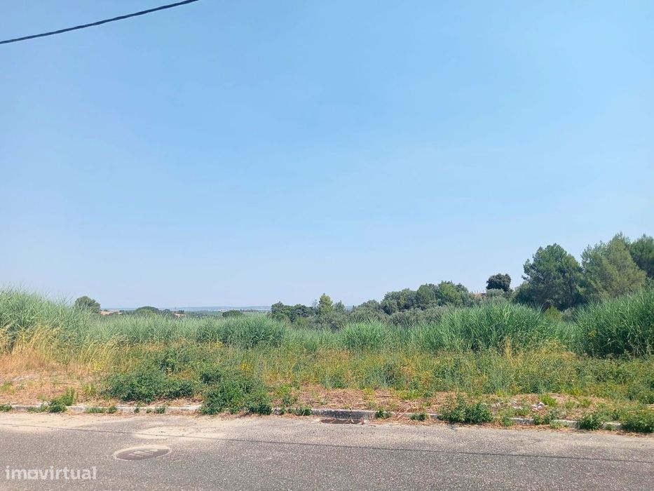 Terreno para Venda - 707 m²