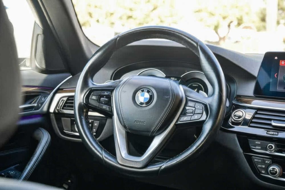 BMW 5 Series 530e iPerformance      2019