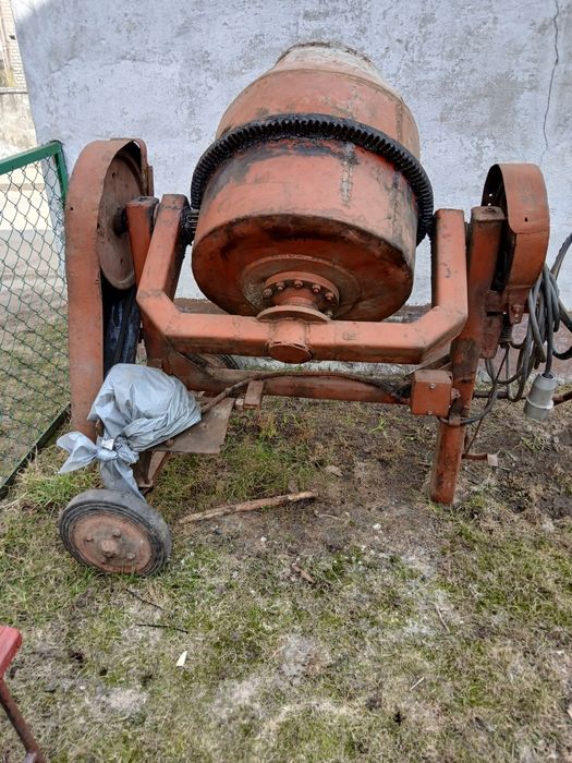 Betoniarka uzywana 150L