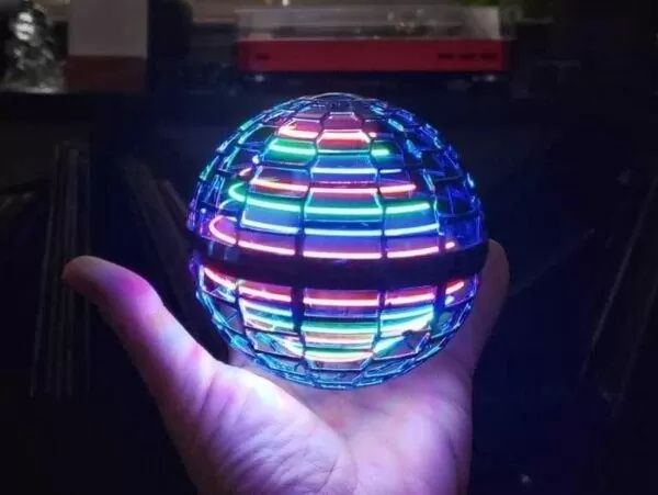 Летающий шар спиннер светящийся FlyNova pro Gyrosphere Игрушка: 160 грн ...
